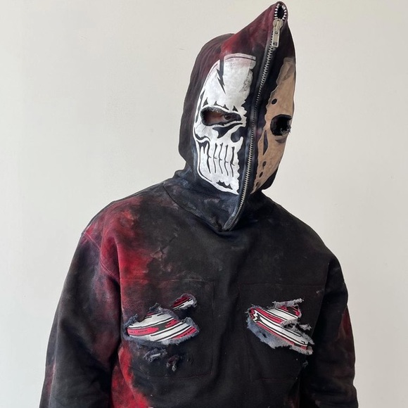 WL Slasher masked sweatshirt. Sz Large. - Picture 2 of 2